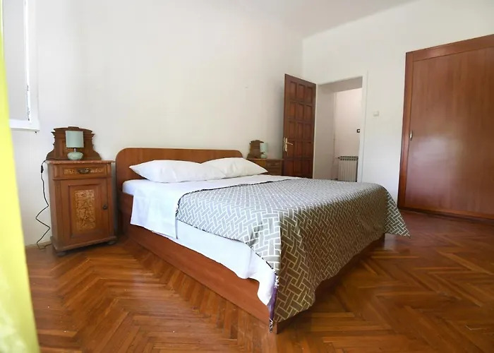 City Center. Beautiful 130M2 Apartmant, Sea View