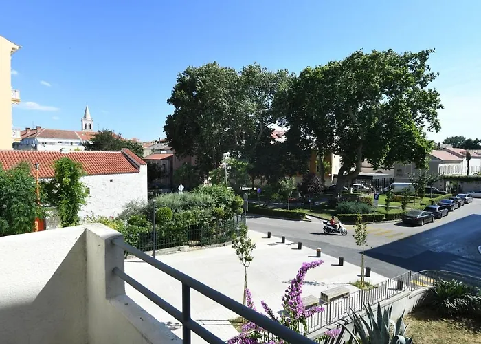 City Center. Beautiful 130M2 Apartmant, Sea View