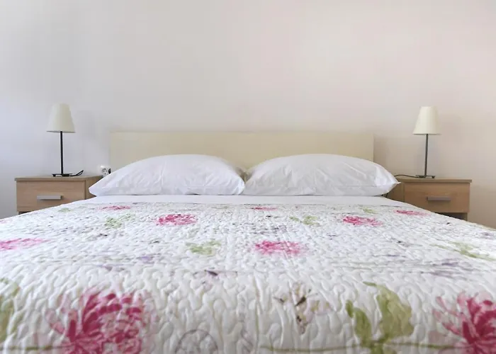 City Center. Beautiful 130M2 Apartmant, Sea View