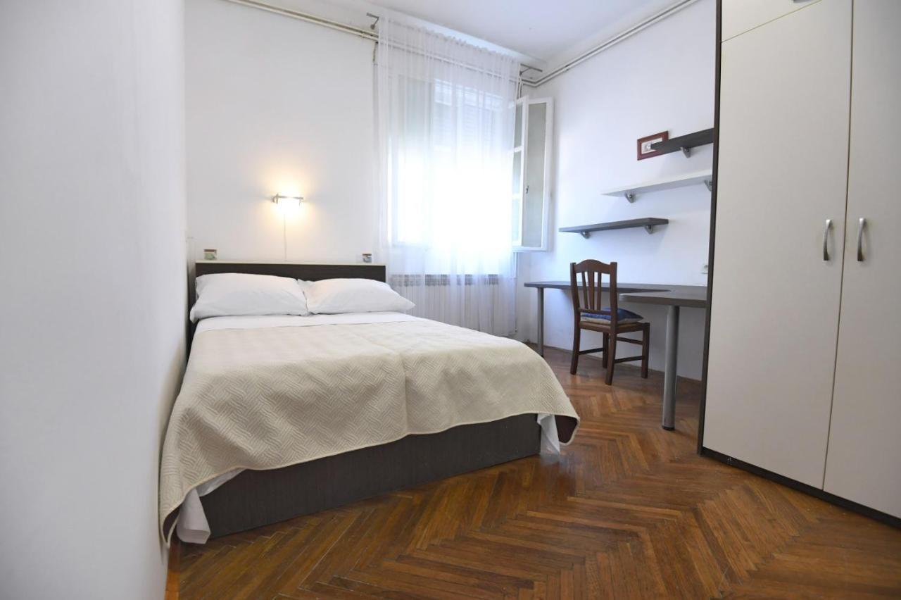 Center. Beautiful 130m2 Apartmant, Sea View *